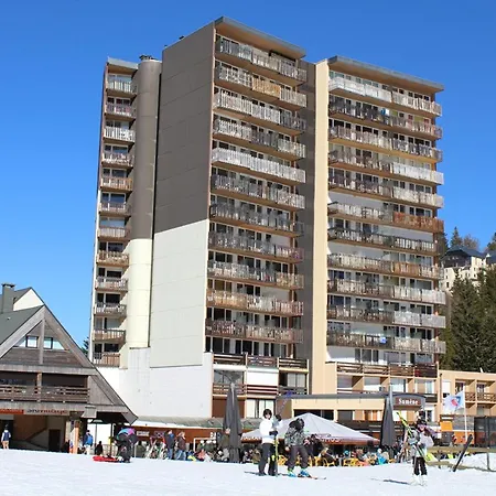 Renove Avec Balcon Sud, Pistes & Commerces A Proximite - Fr-1-787-59 Laveissiere